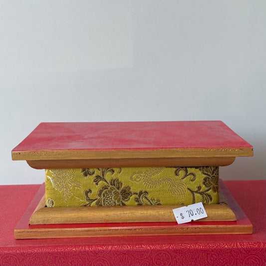 Statue Platform